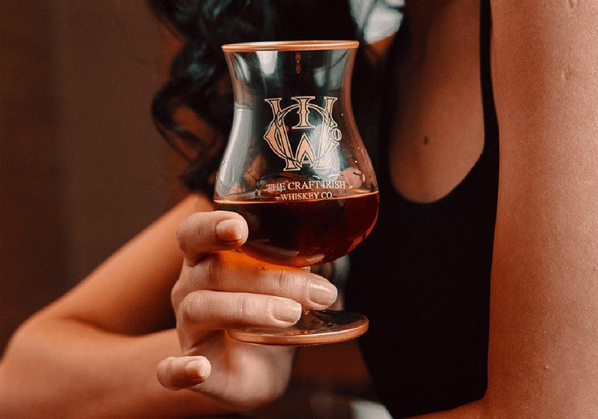 La botella de whisky más cara del mundo se ha vendido por casi tres millones de dólares